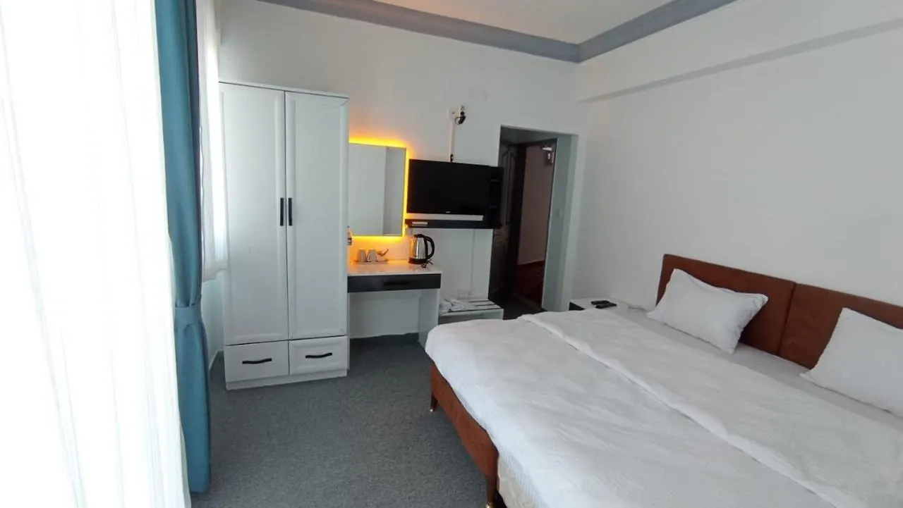Ezel Group Hotel Bed & Breakfast